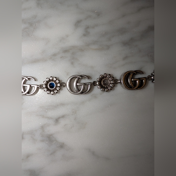 Gucci Double G Logo with Flowers and Tiger's Head Bracelet - Picture 8 of 9